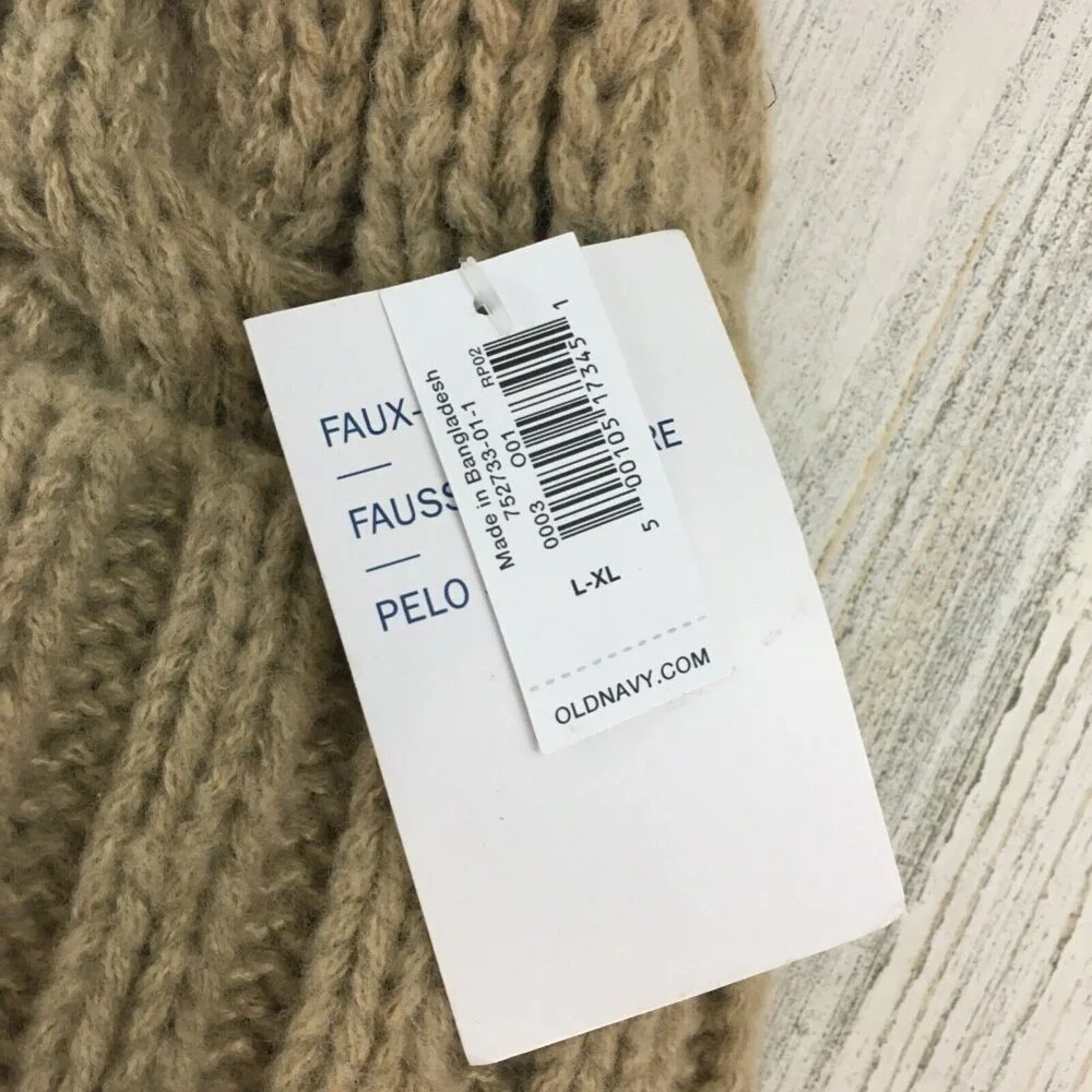 Old Navy Tan Cable Knit Faux Fur Pom Pom Beanie Hat Girls L XL NWT